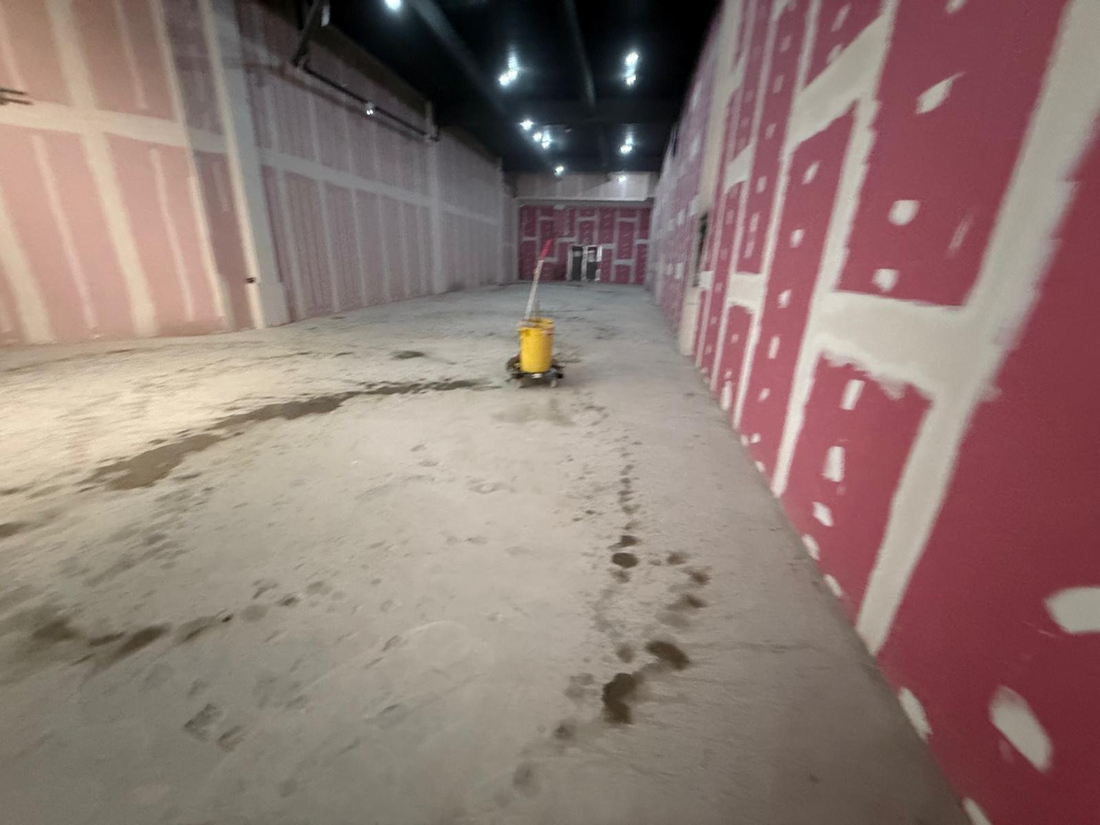 Long room with fire-rated boarding ready for skim