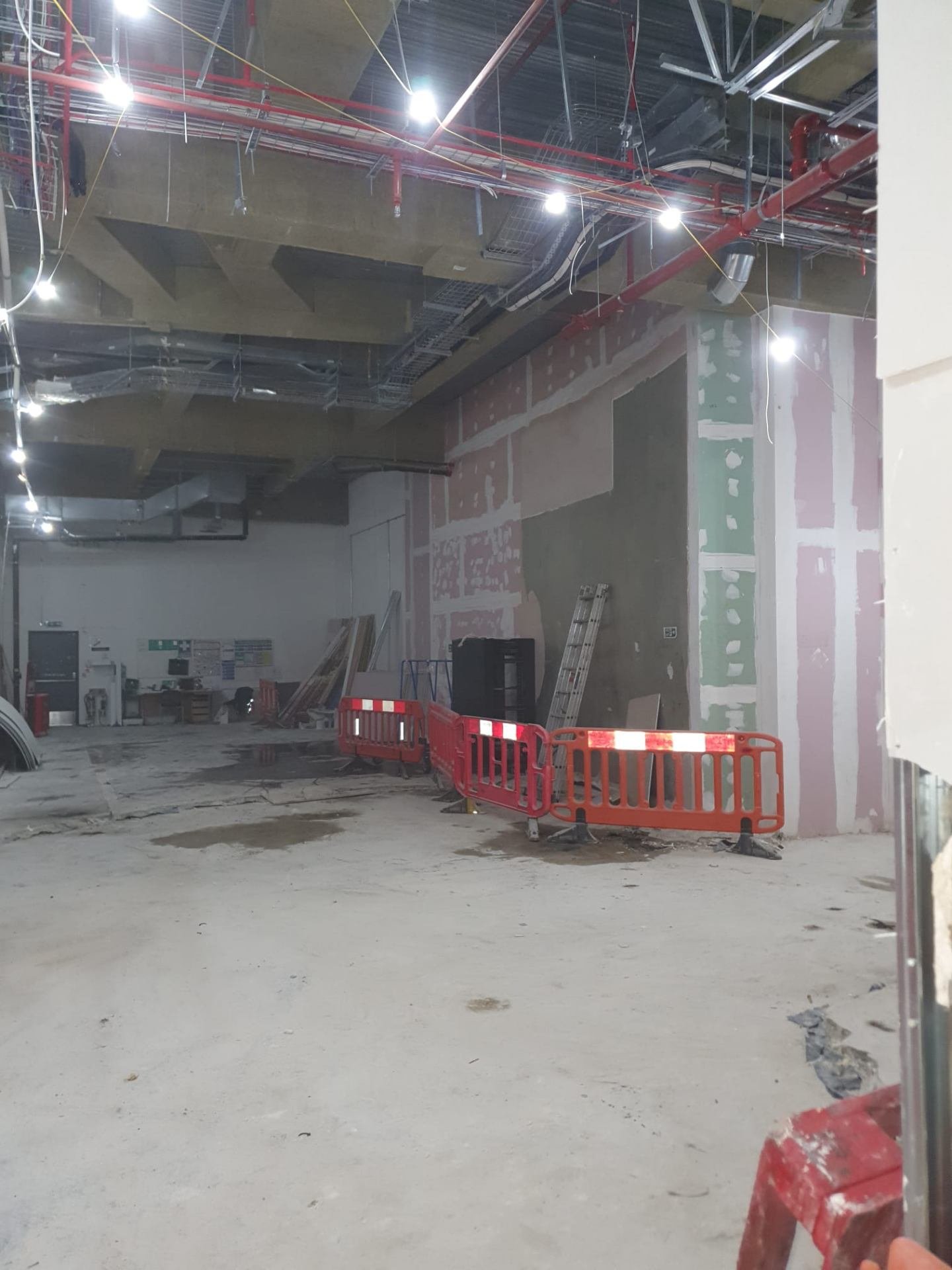 Cleared retail unit ready for handover